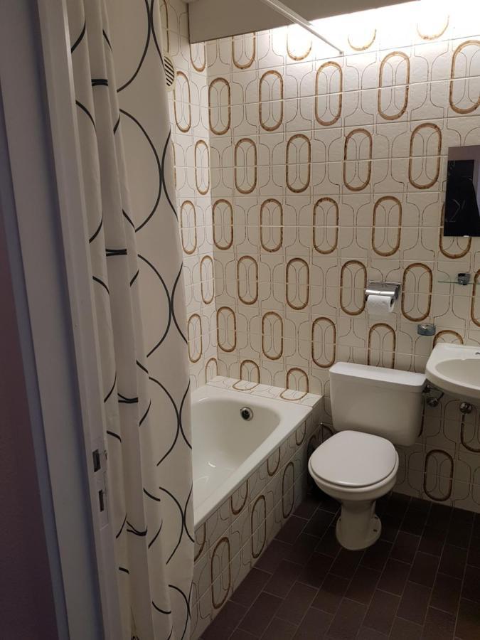 Modern Appartement Met Frontaal Zeezicht En Prive Parking Knokke-Heist Zewnętrze zdjęcie